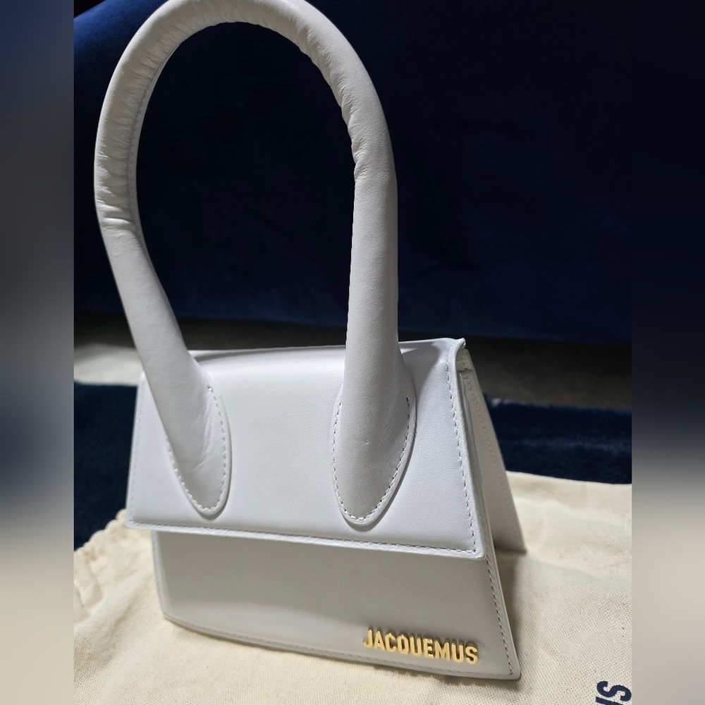 Jacquemus Le Chiquito Moyen Bag Top Handle White Color